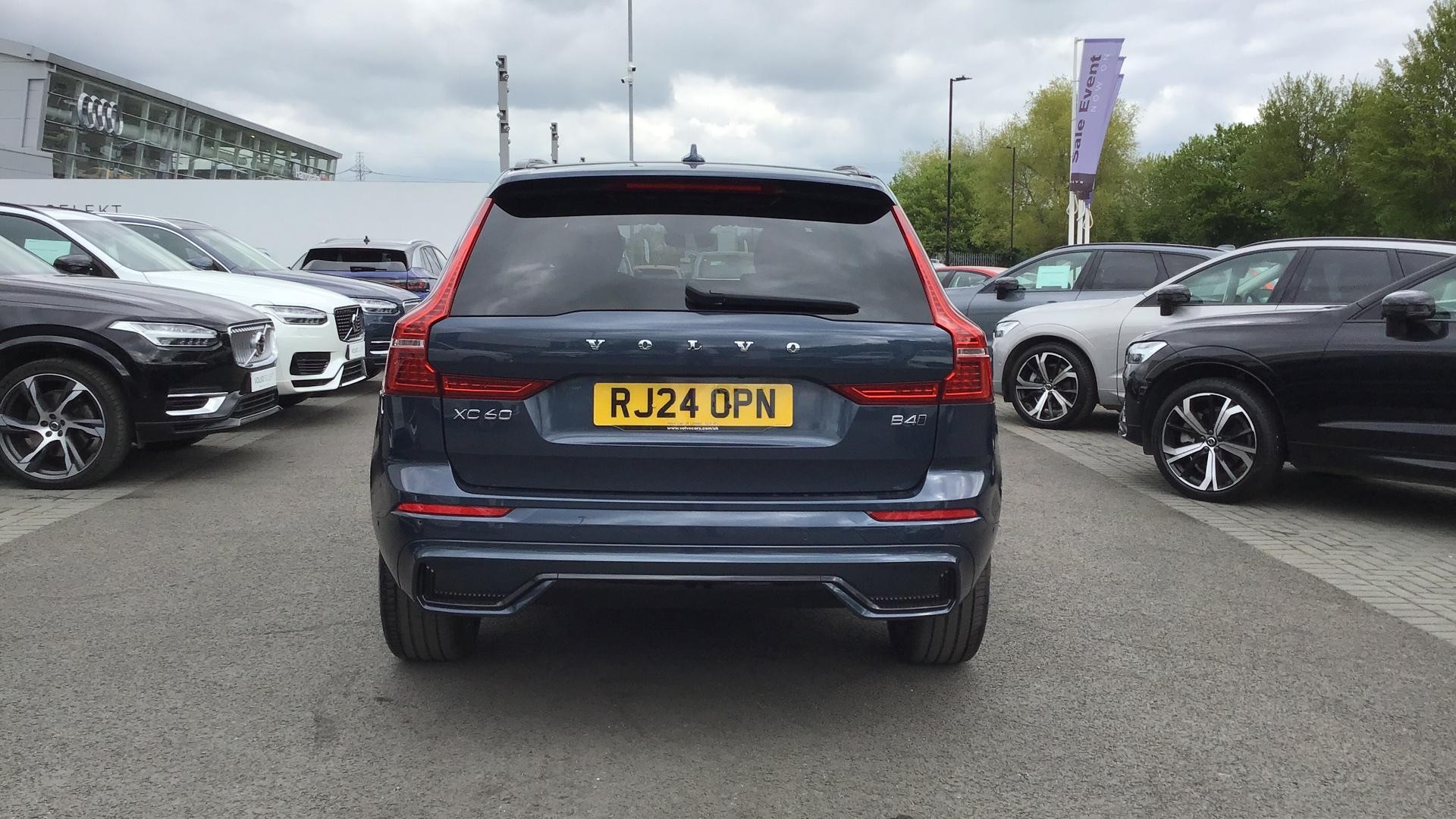 Volvo XC60 Image 13