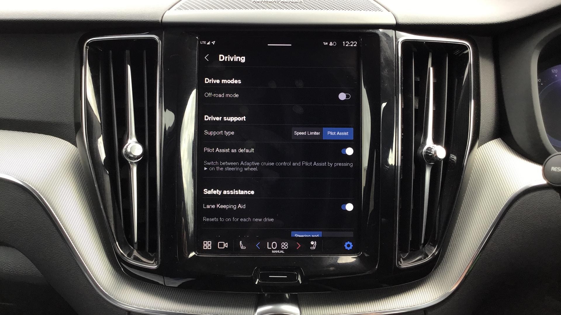 Volvo XC60 Image 34