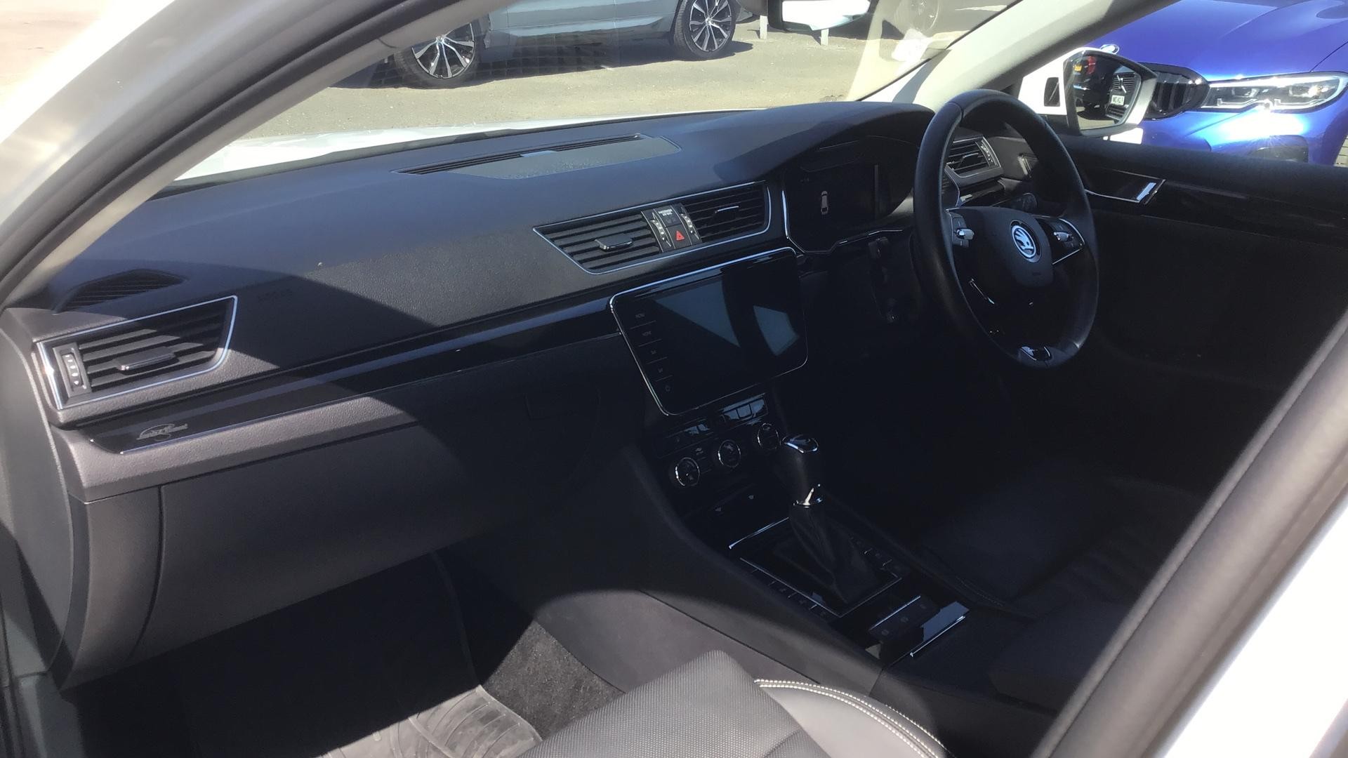 Skoda Superb Image 4