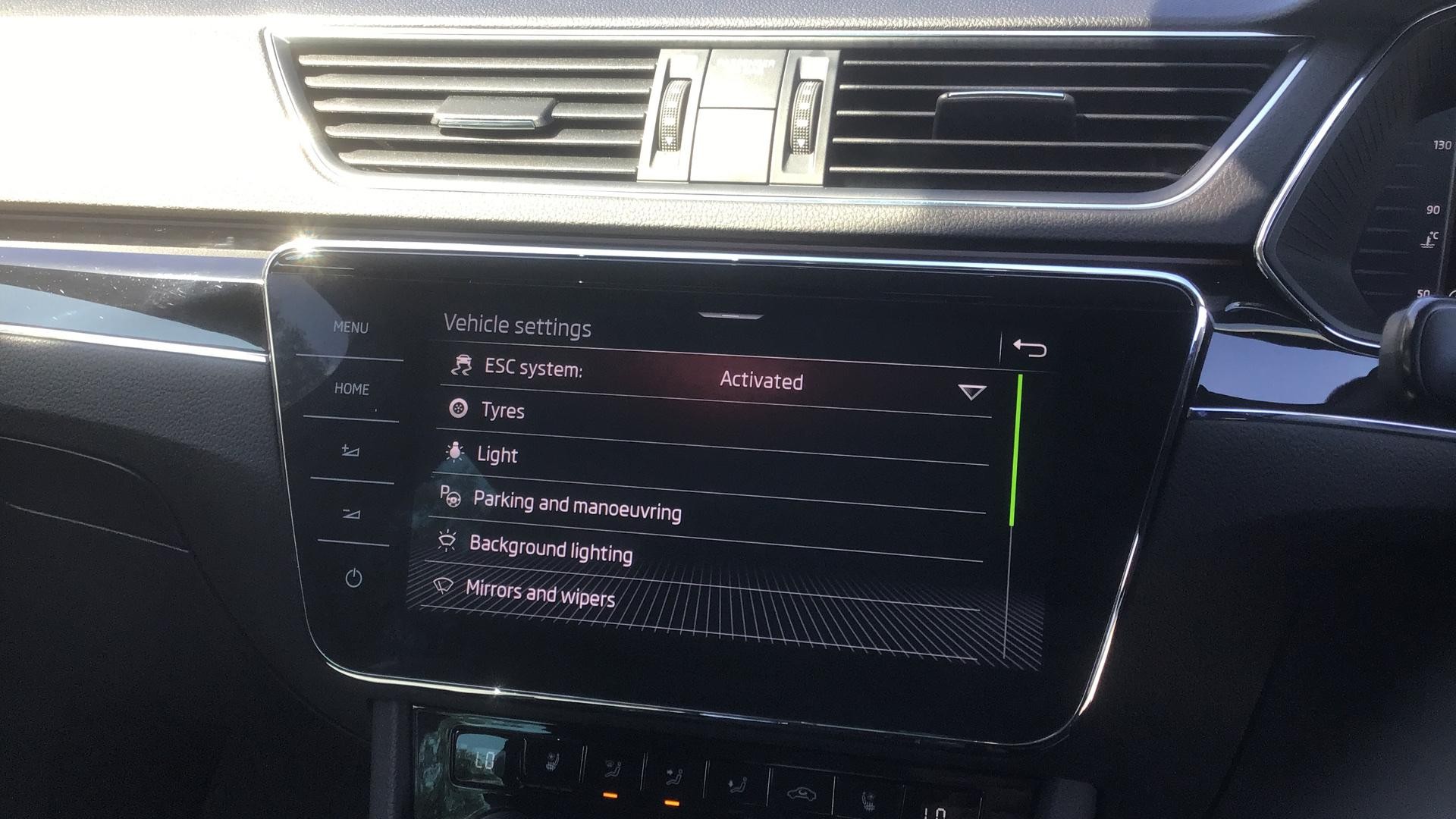Skoda Superb Image 21