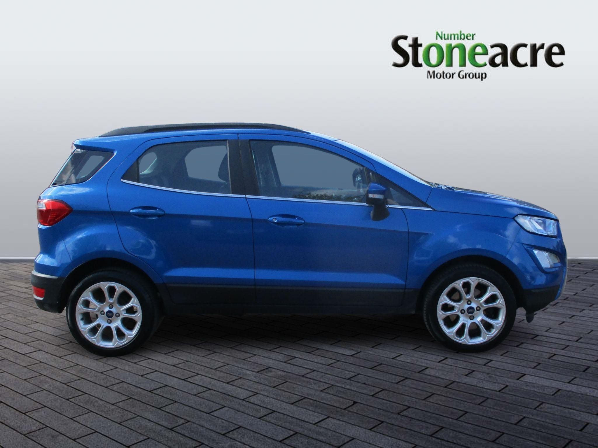 Ford EcoSport Image 2