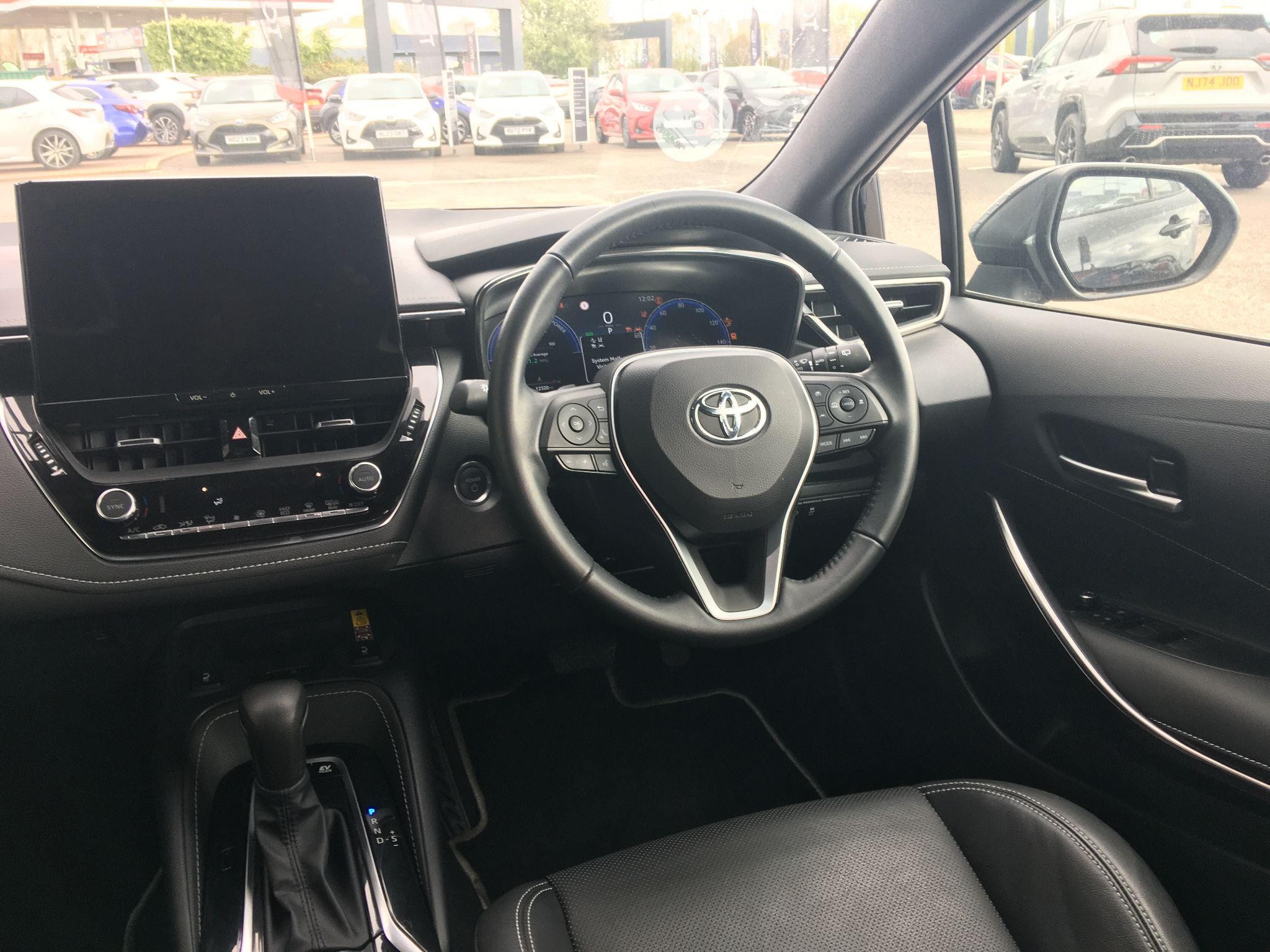 Toyota Corolla Image 14