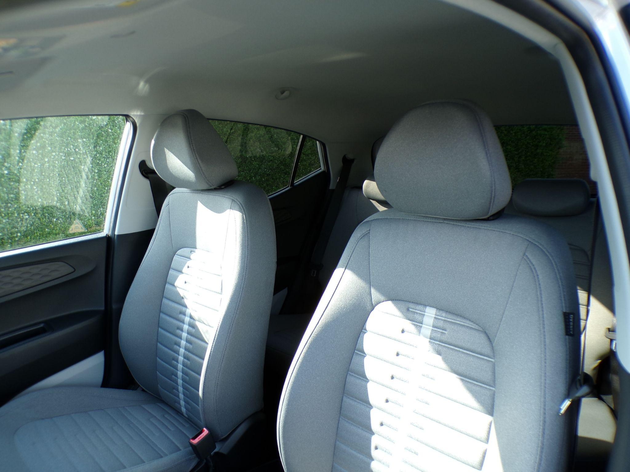 Hyundai i10 Image 30