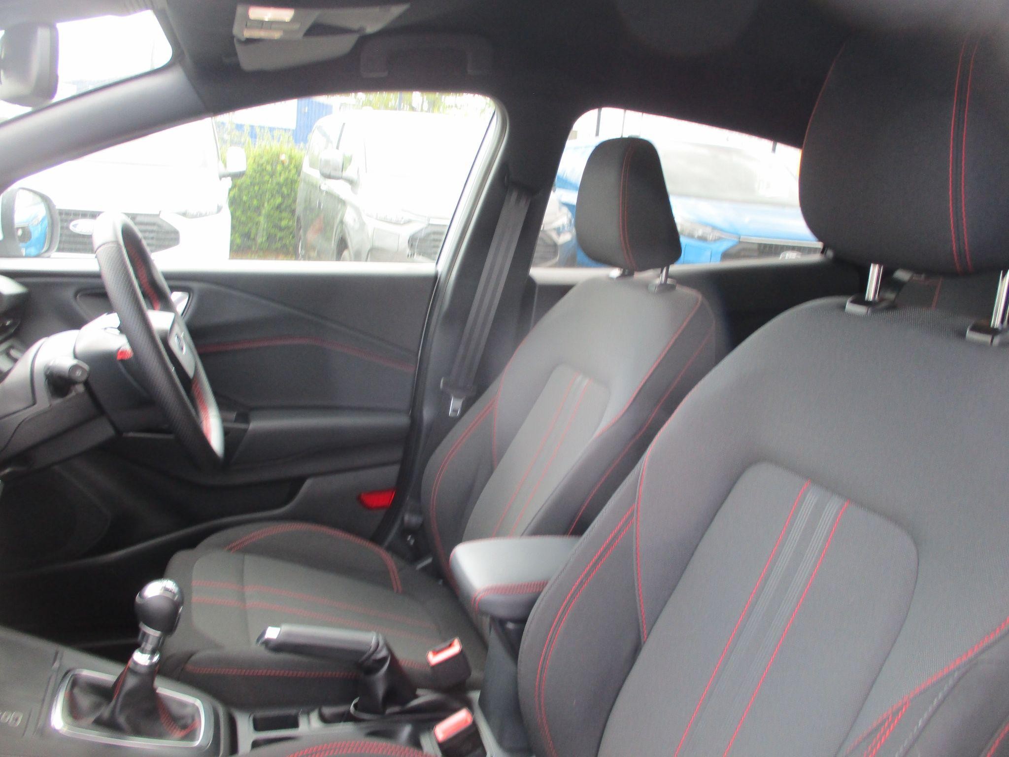 Ford Puma Image 18
