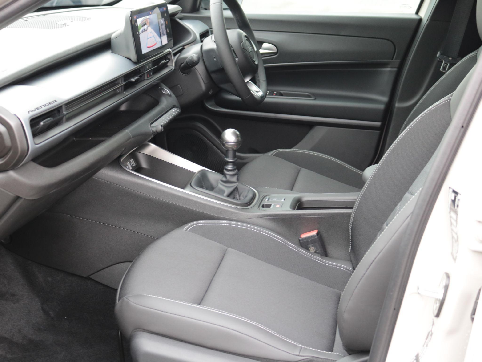 Jeep Avenger Image 16