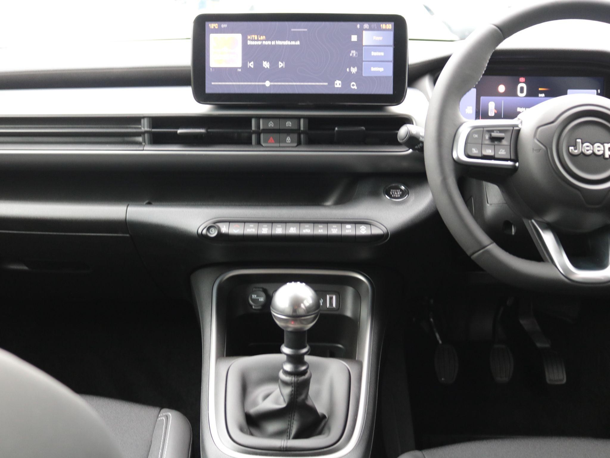 Jeep Avenger Image 24