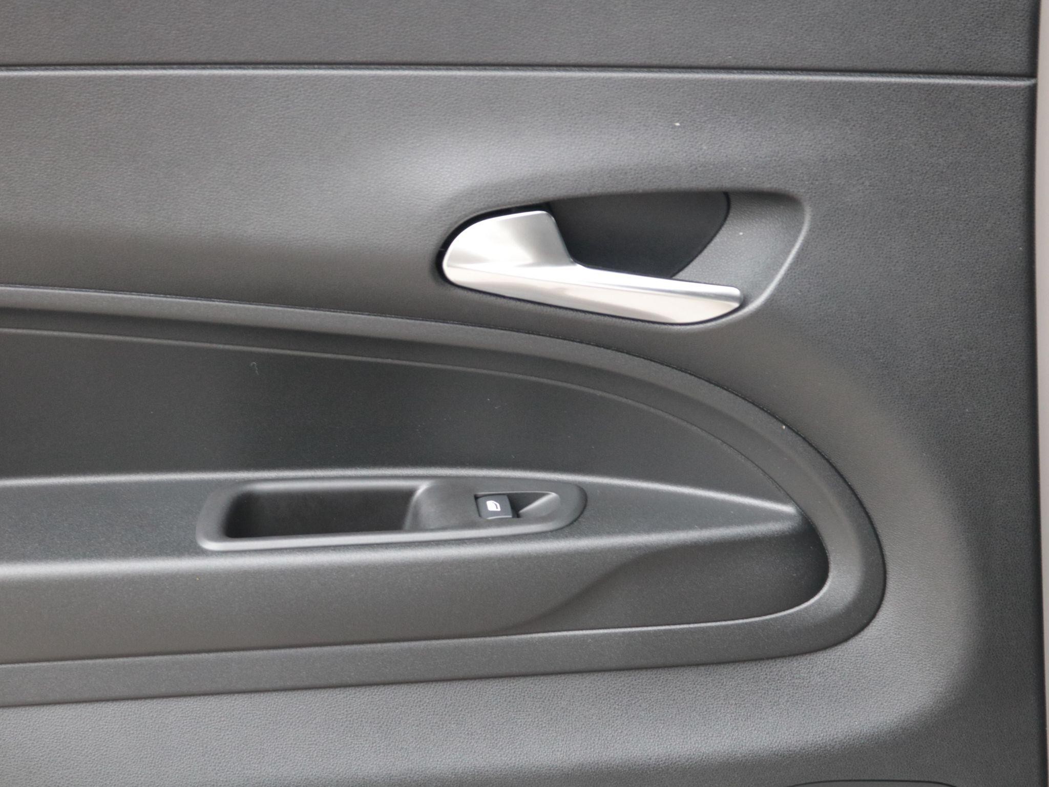 Jeep Avenger Image 27