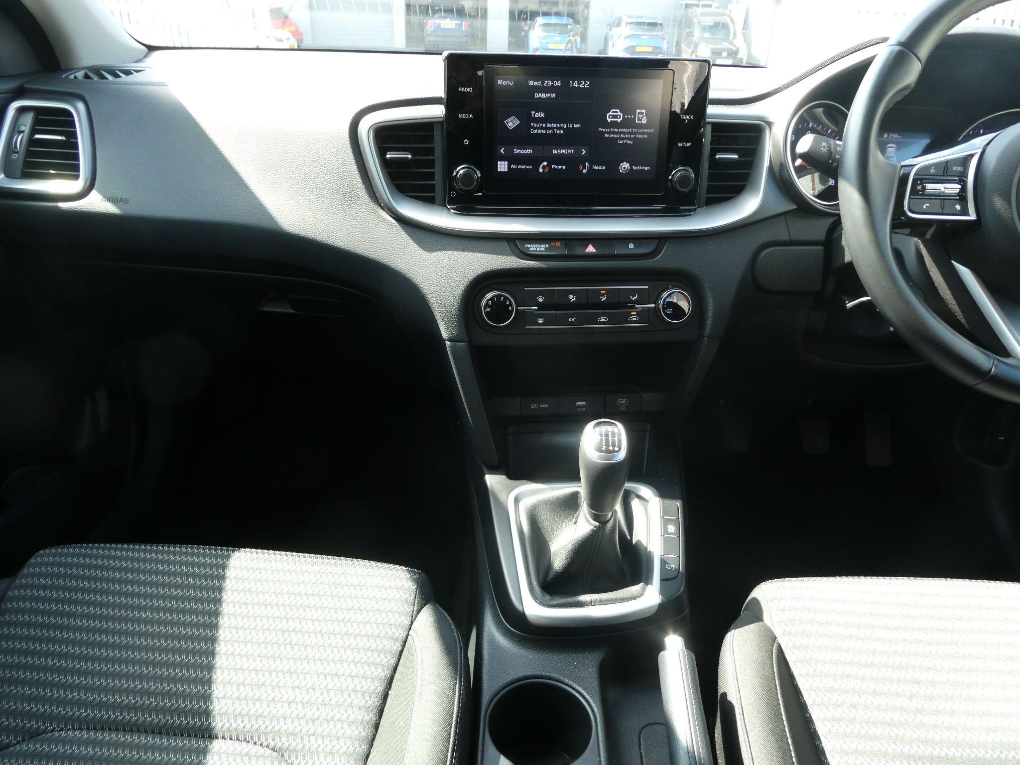 Kia XCeed Image 16