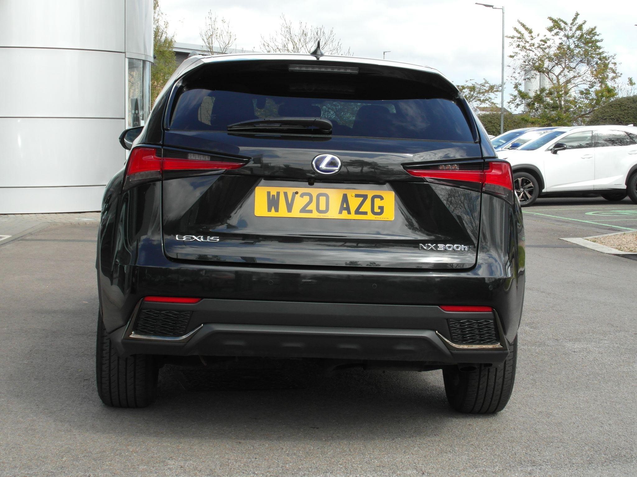 Lexus NX Image 14