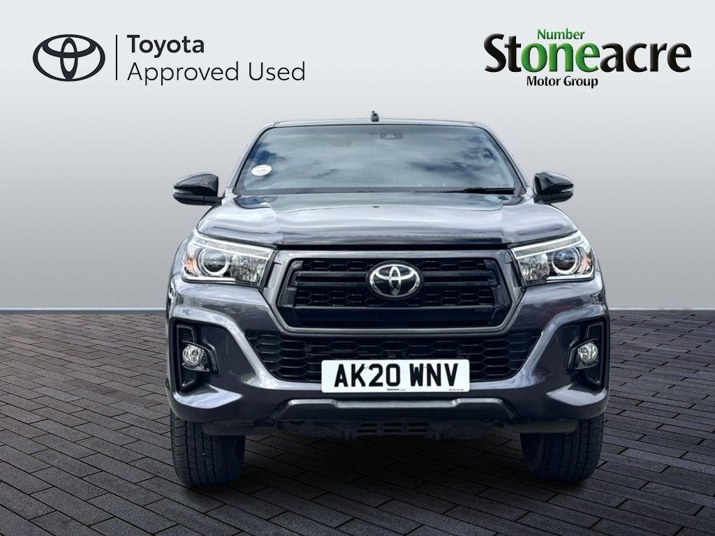 Toyota Hilux Image 10