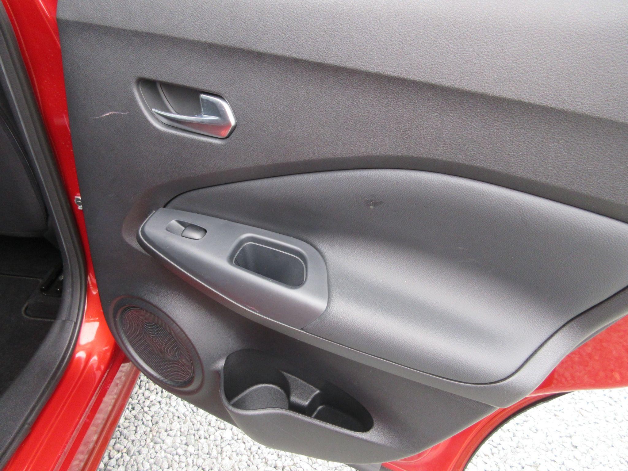 Nissan Juke Image 29