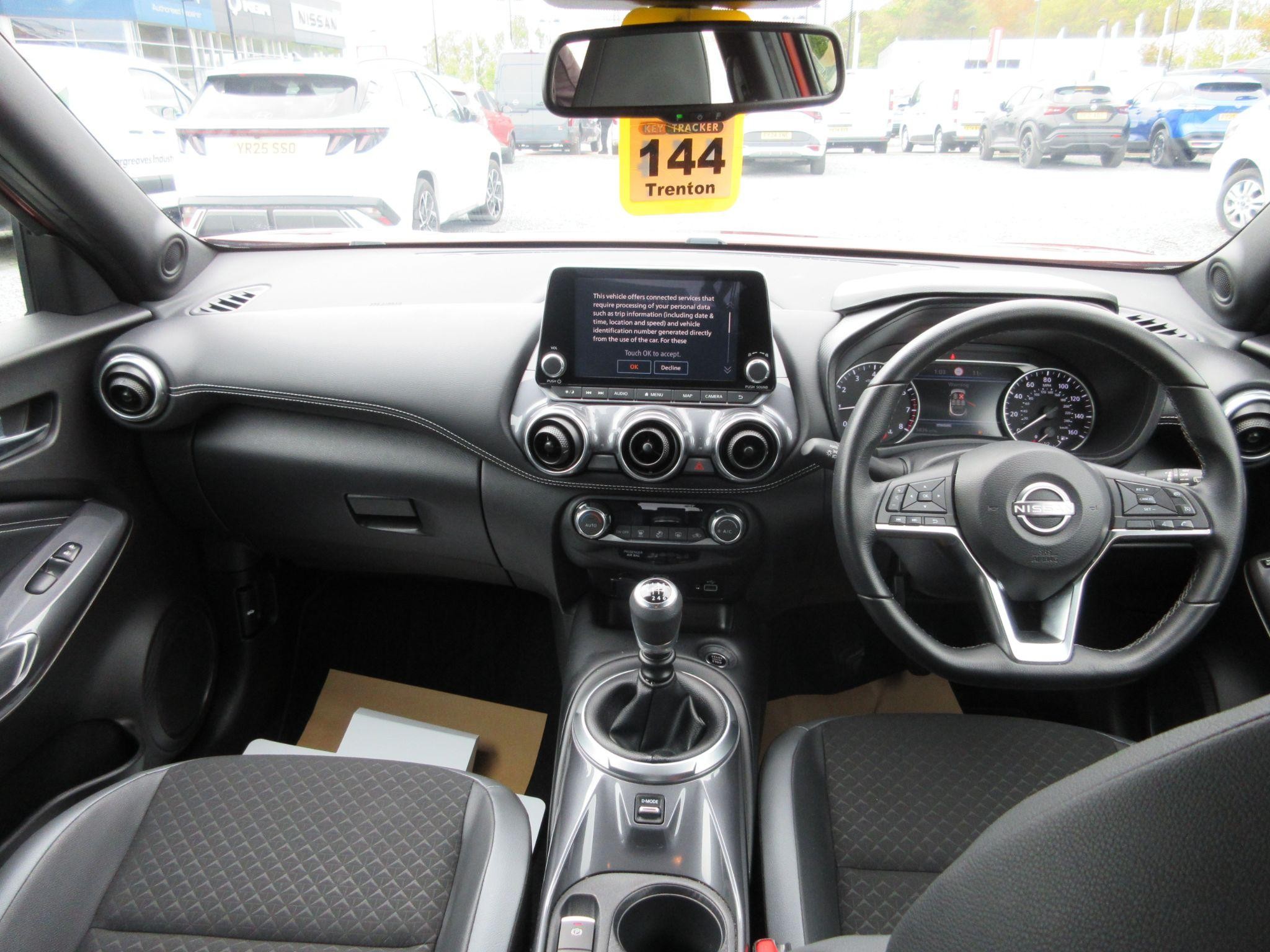 Nissan Juke Image 17
