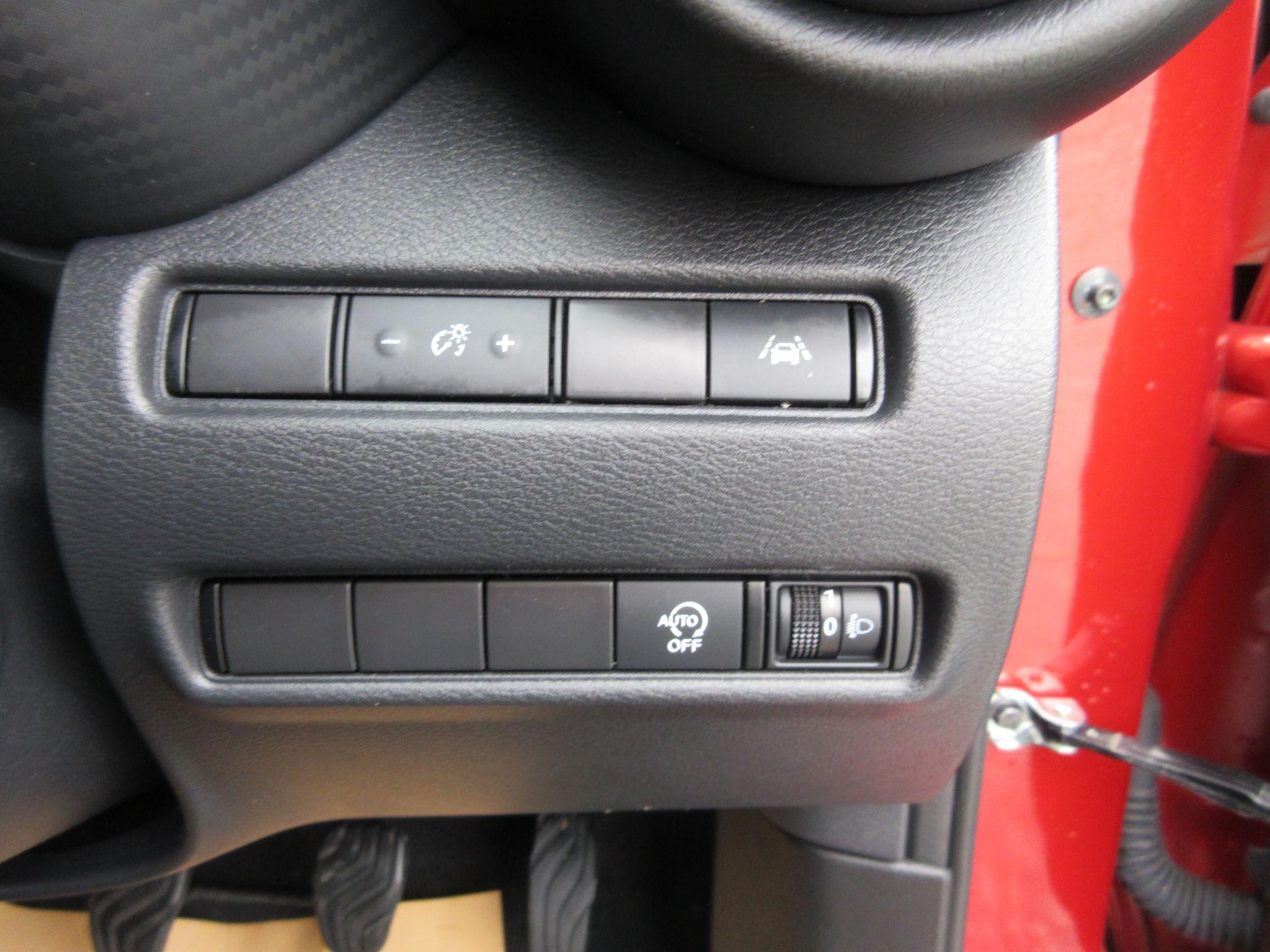 Nissan Juke Image 23