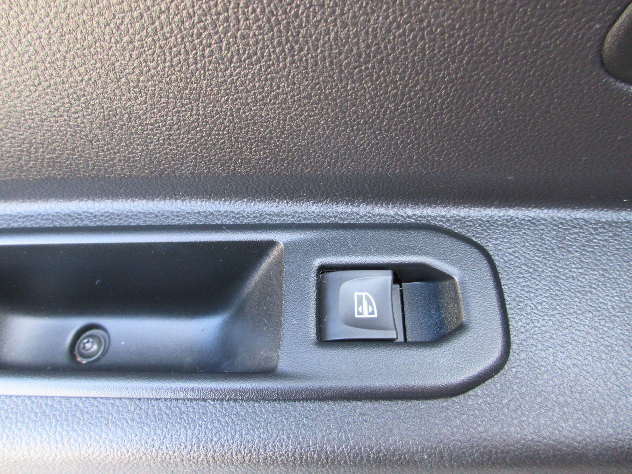 Dacia Duster Image 14