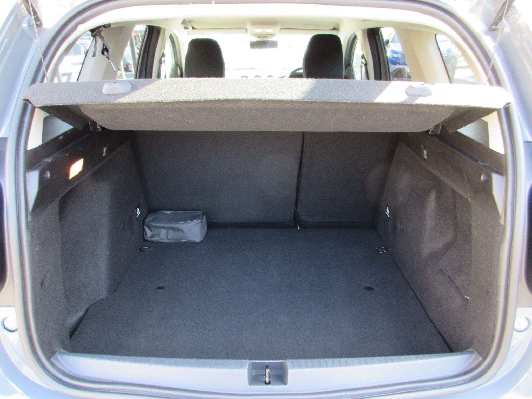 Dacia Duster Image 39