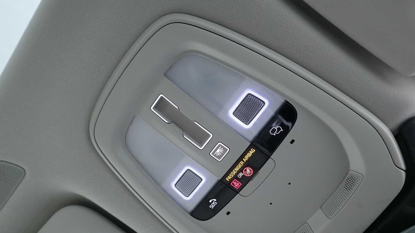 Volvo XC60 Image 28