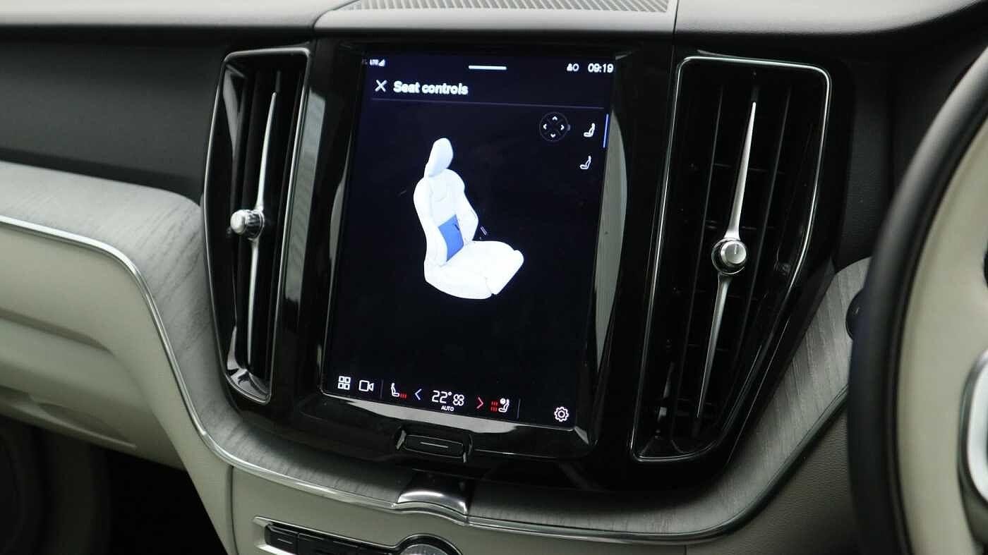 Volvo XC60 Image 30