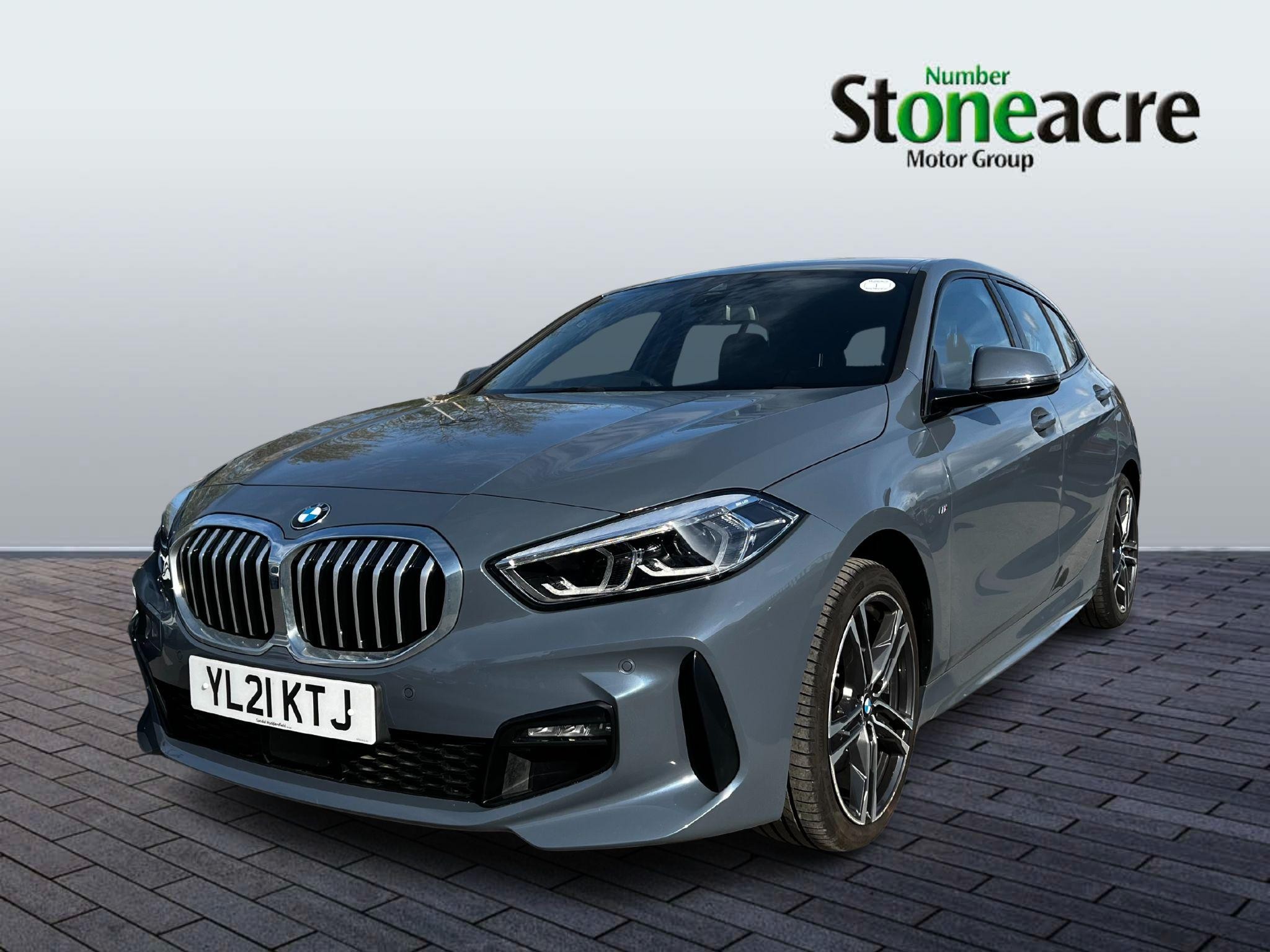 BMW 1 Series Image 3