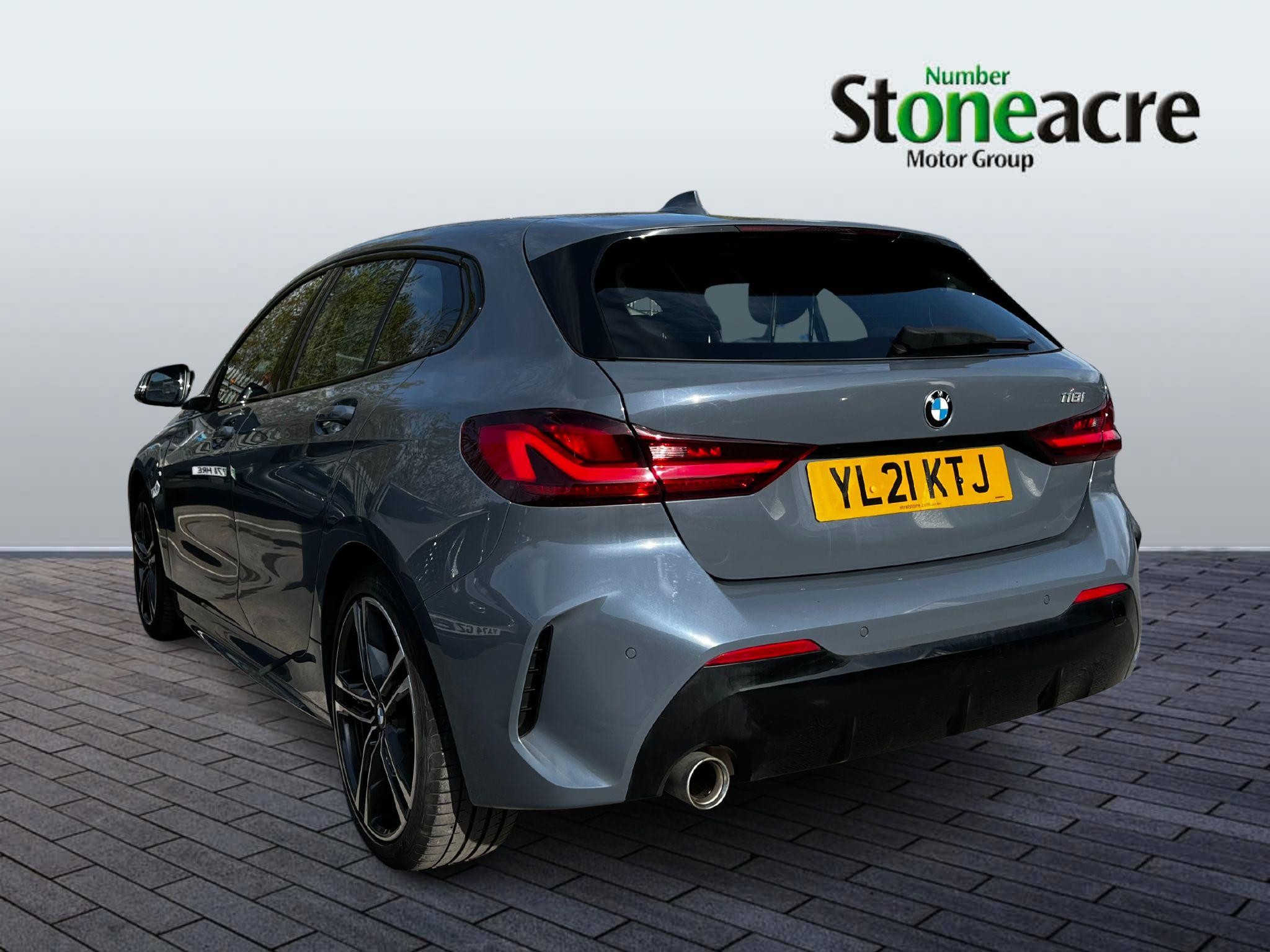 BMW 1 Series Image 4