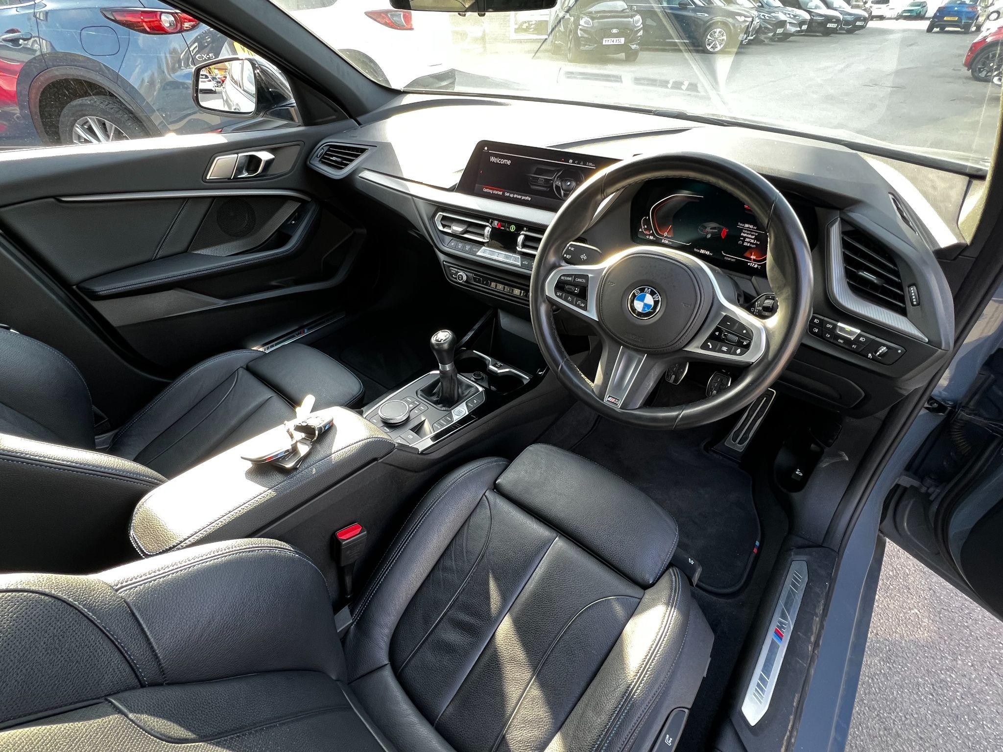 BMW 1 Series Image 16