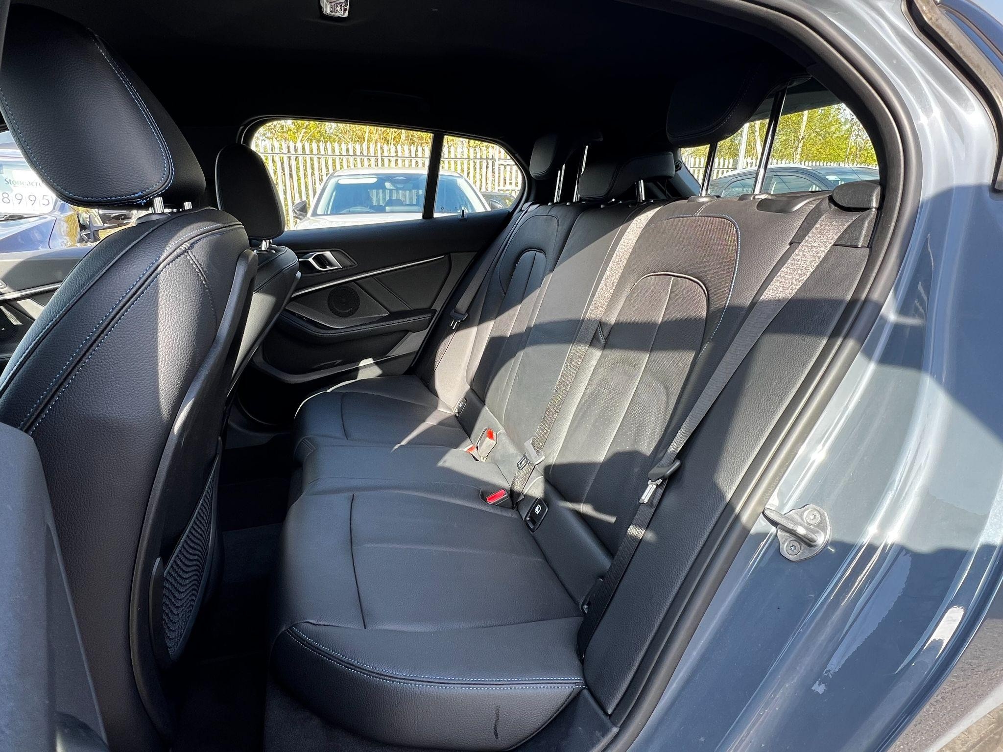 BMW 1 Series Image 19