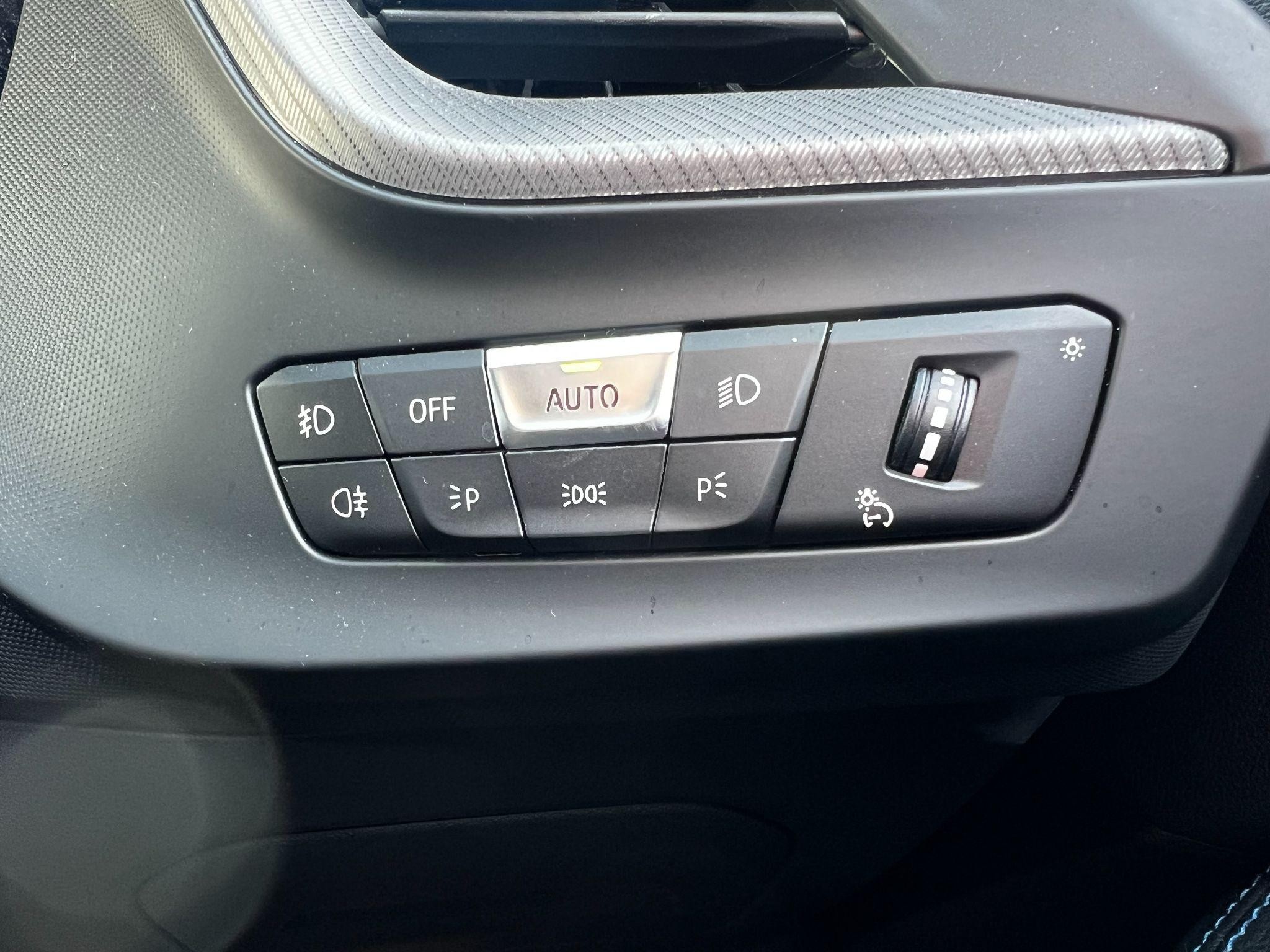 BMW 1 Series Image 25