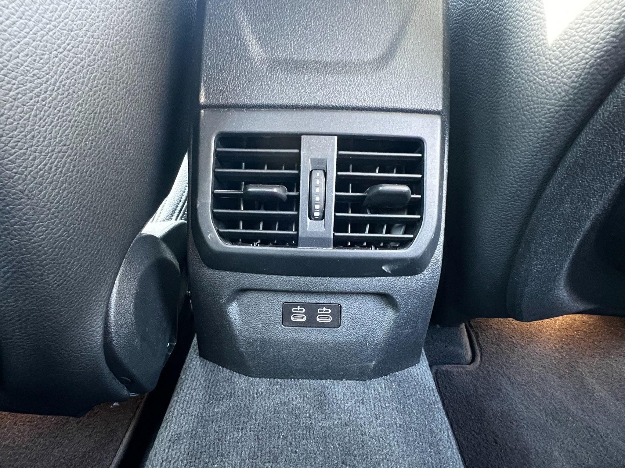 BMW 1 Series Image 26