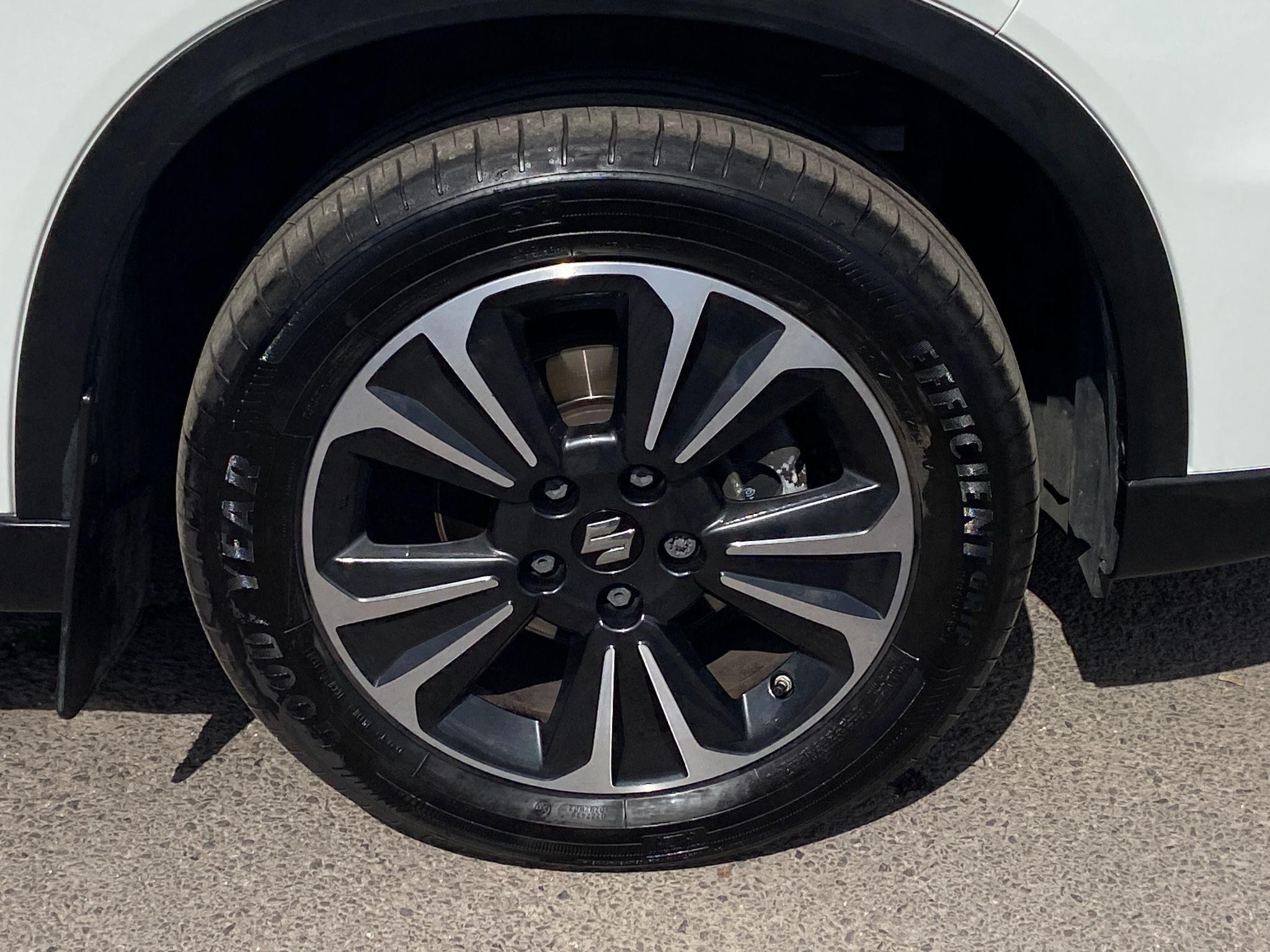 Suzuki Vitara Image 9