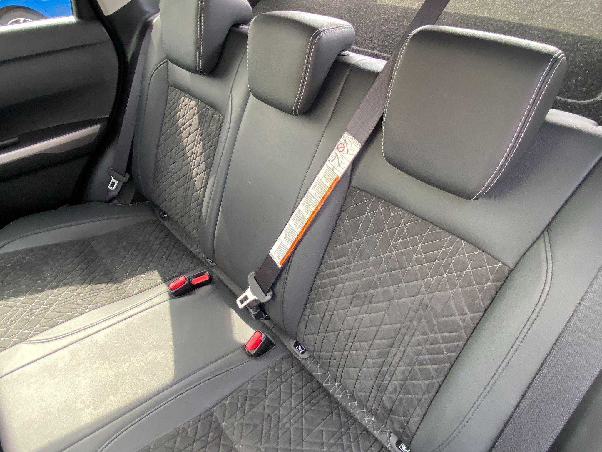 Suzuki Vitara Image 11