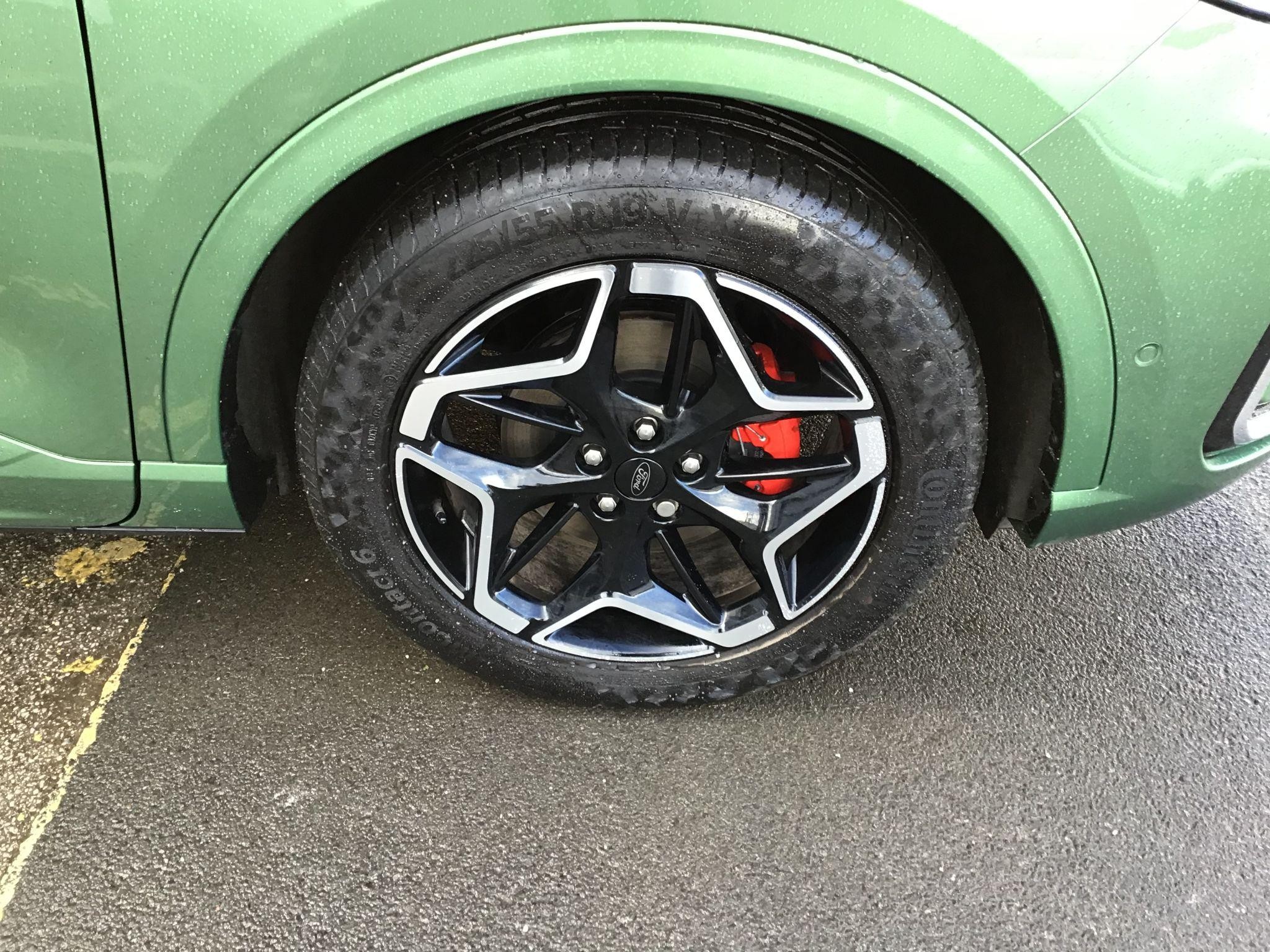 Ford Kuga Image 8