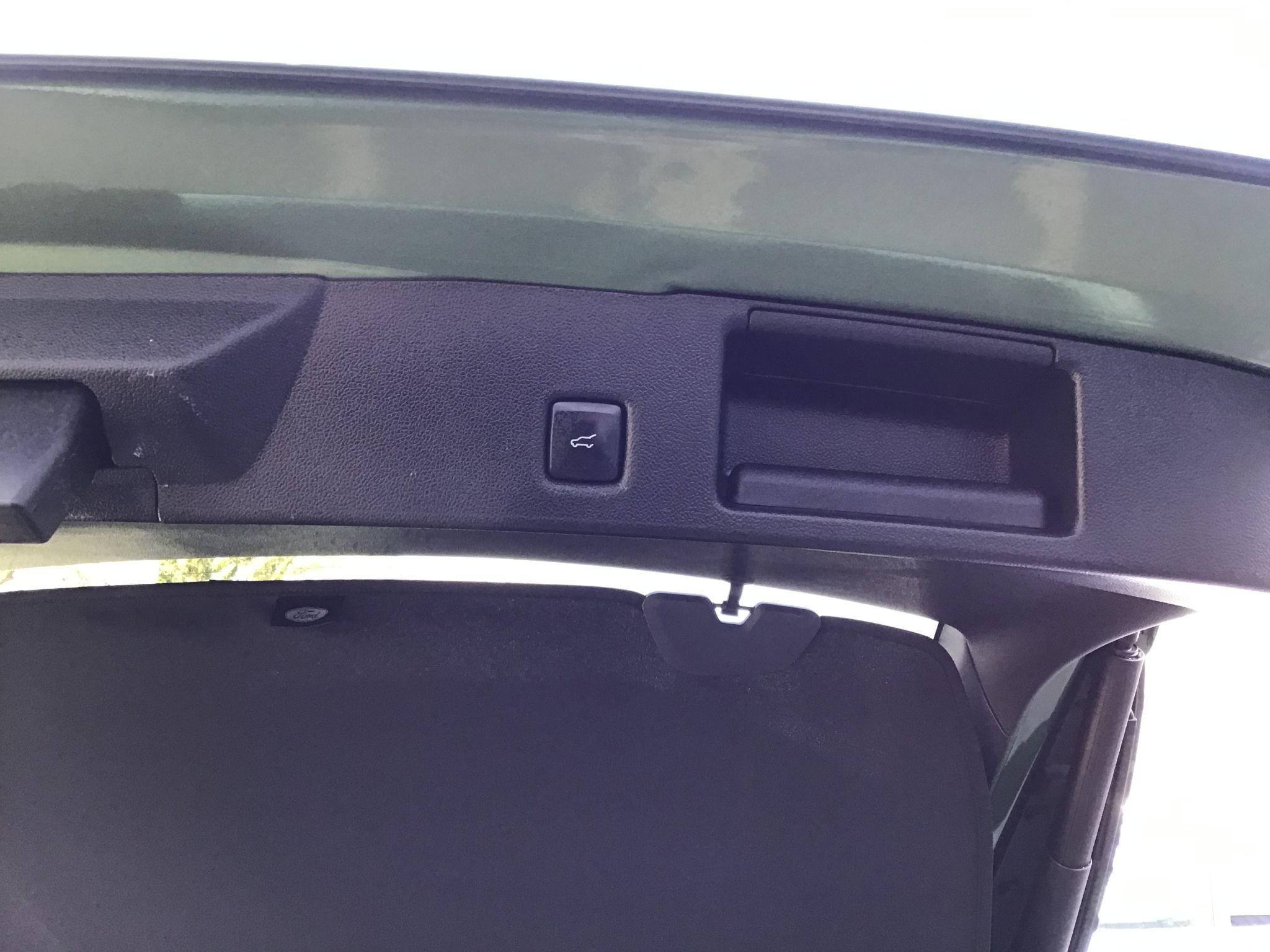 Ford Kuga Image 15