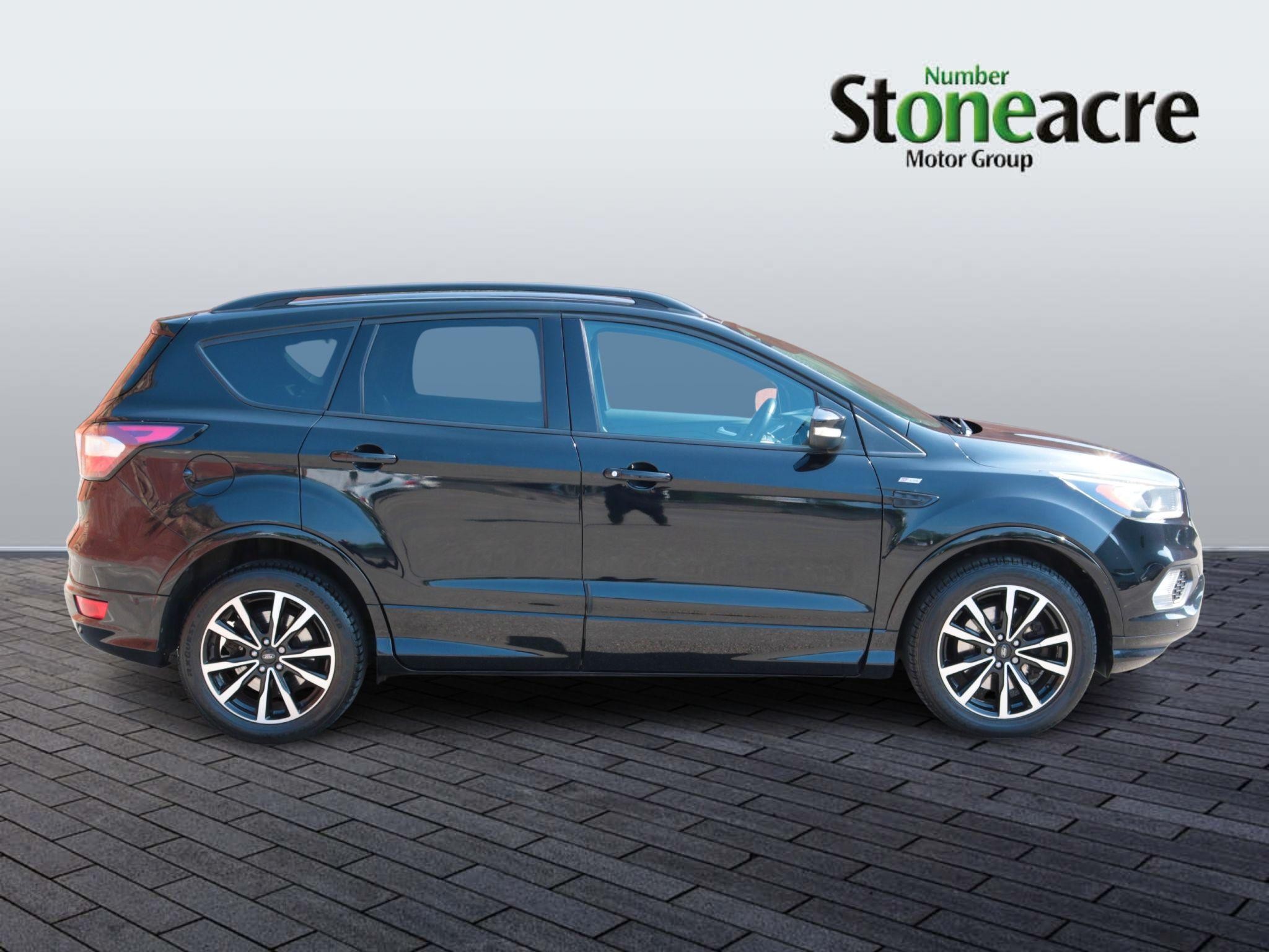 Ford Kuga Image 2