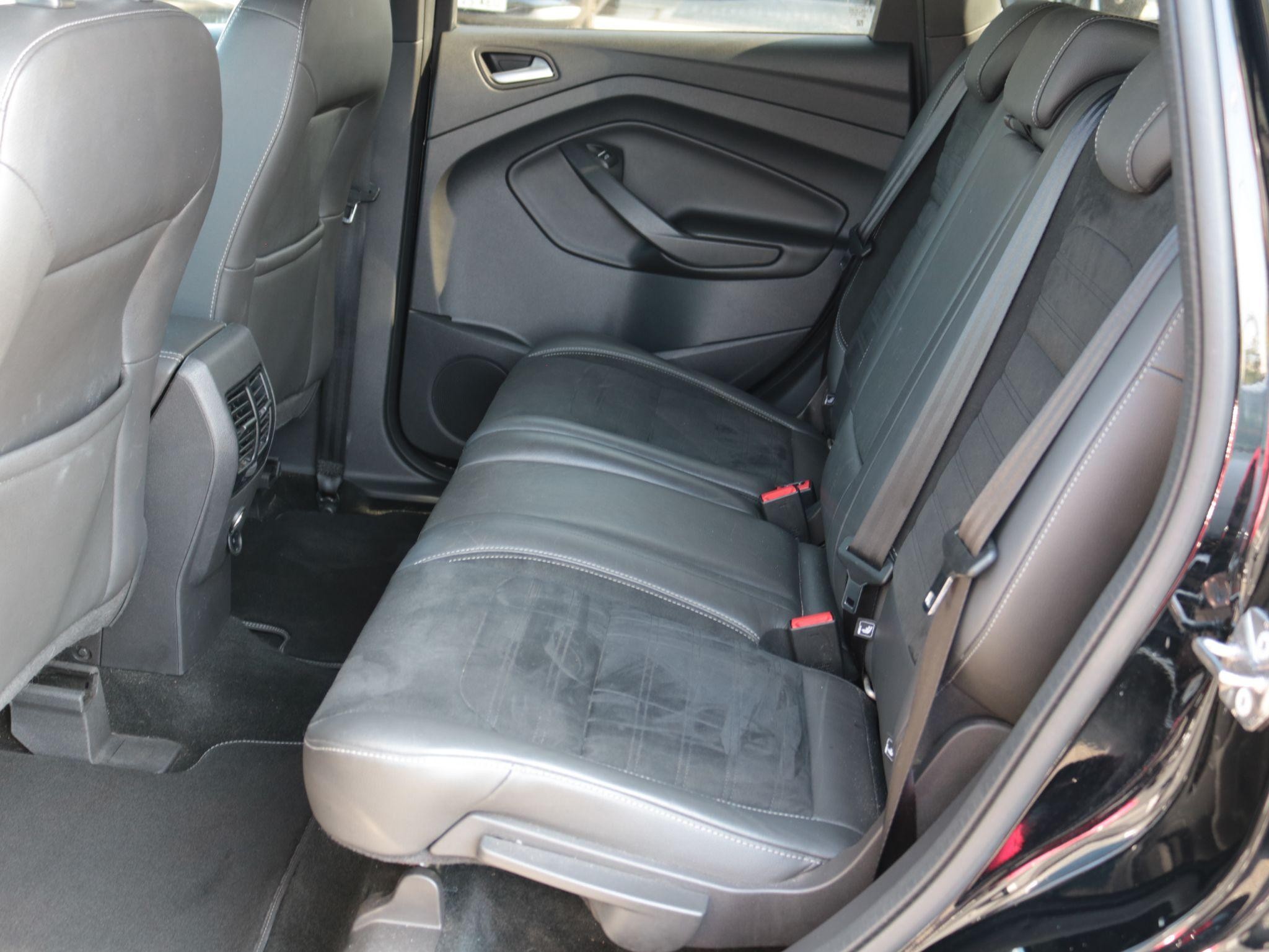 Ford Kuga Image 23