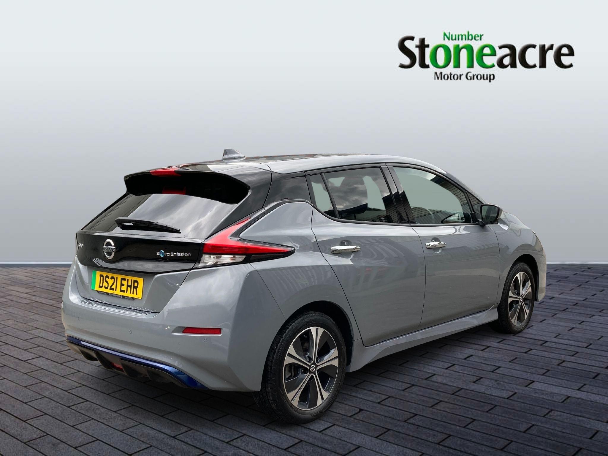 Nissan LEAF Image 8