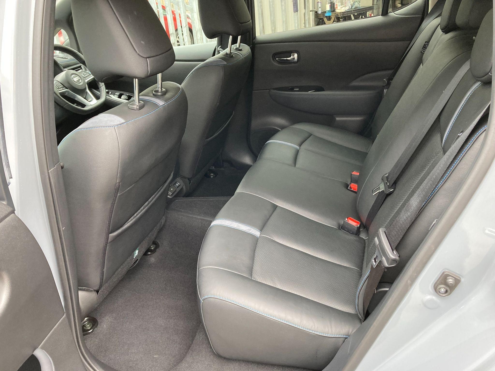 Nissan LEAF Image 12