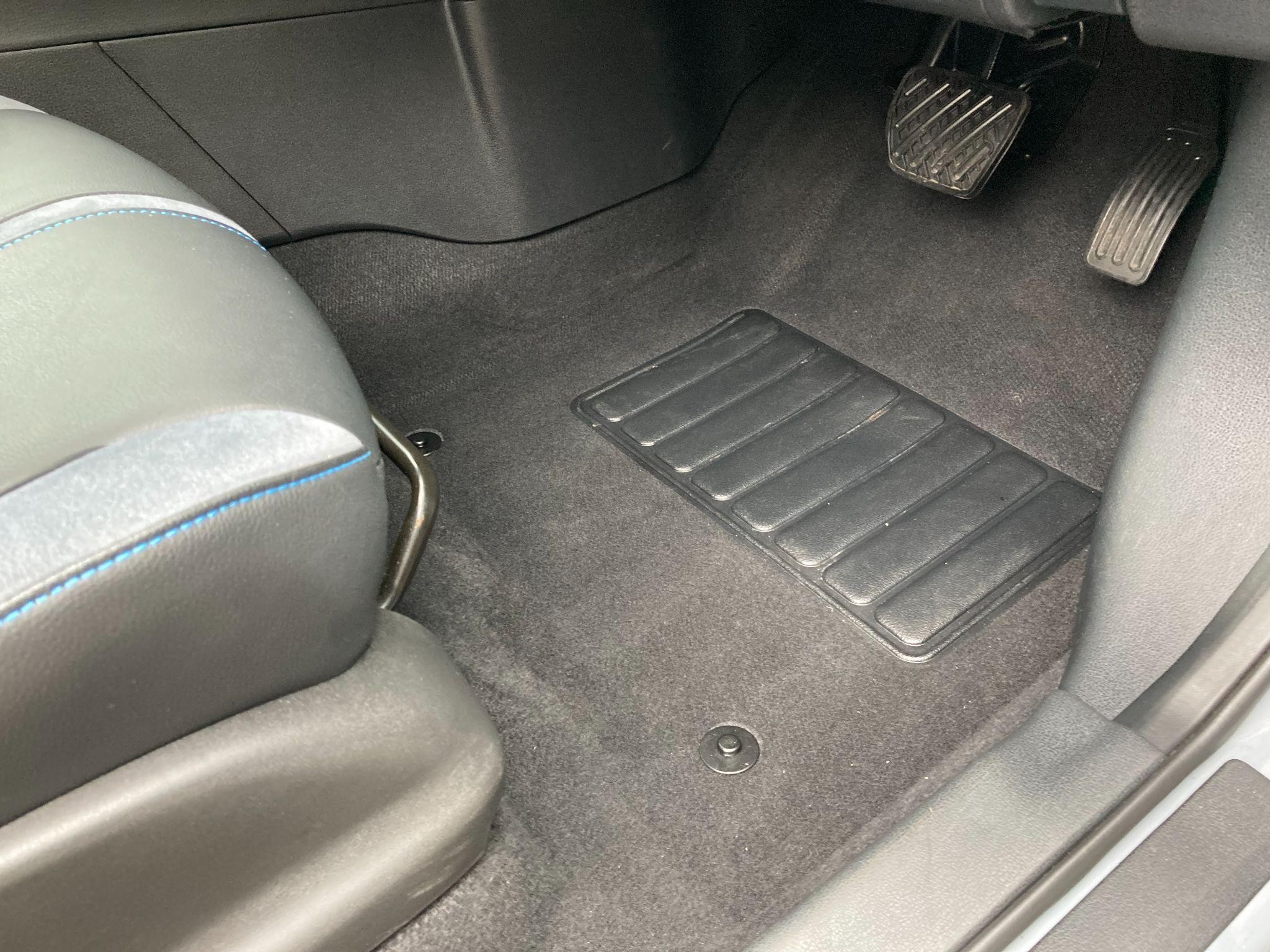 Nissan LEAF Image 18