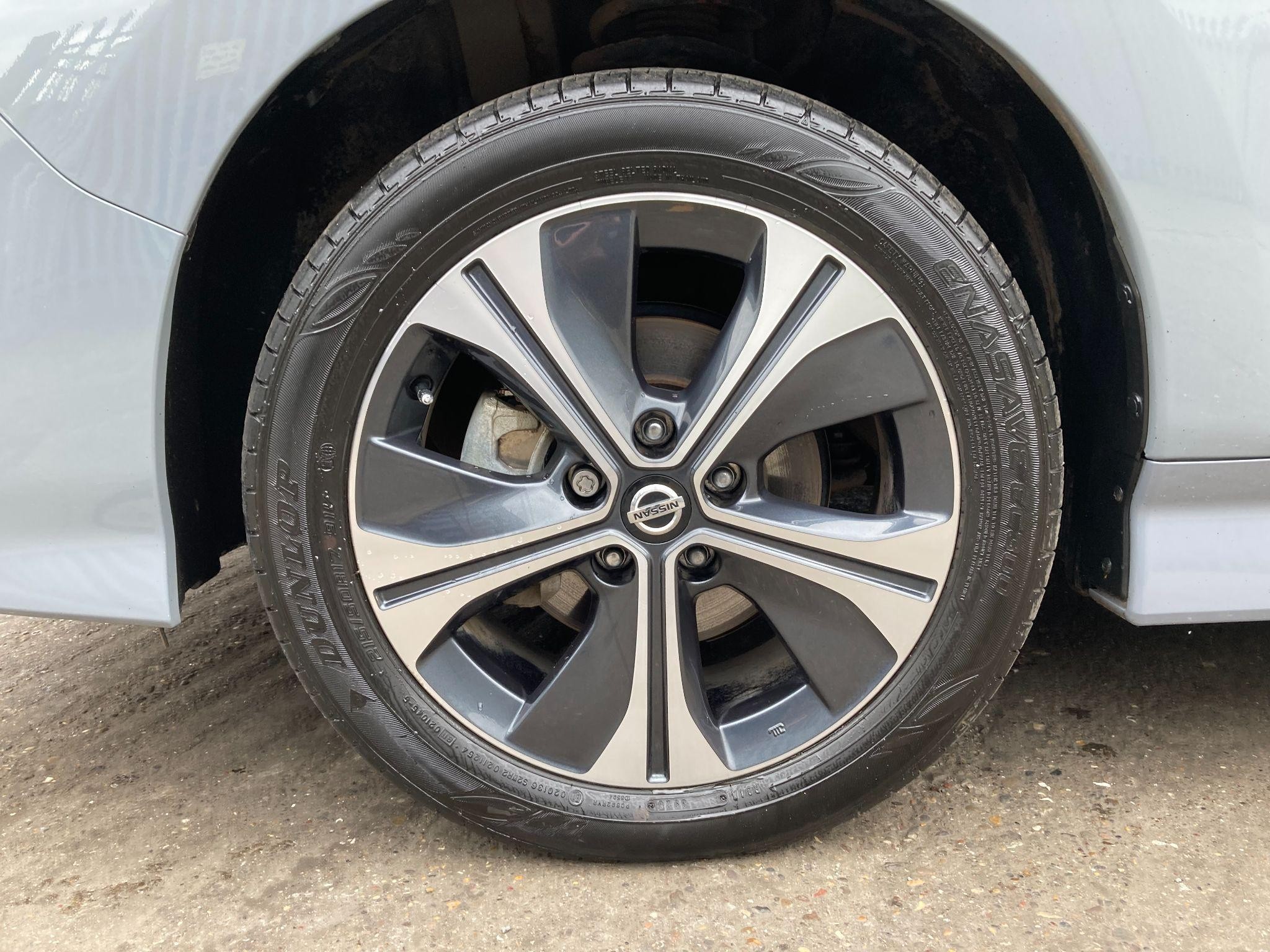 Nissan LEAF Image 25
