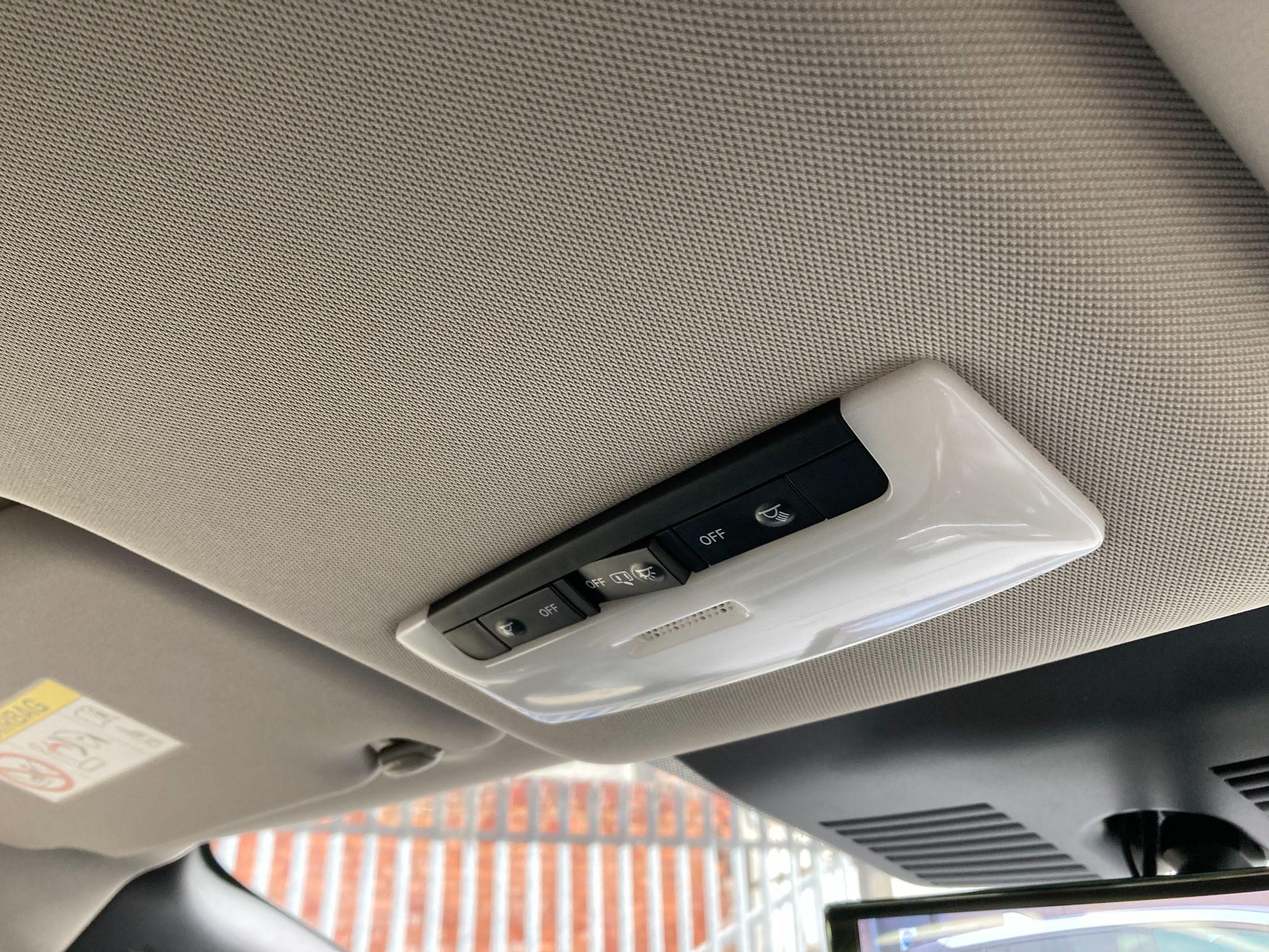 Nissan LEAF Image 59