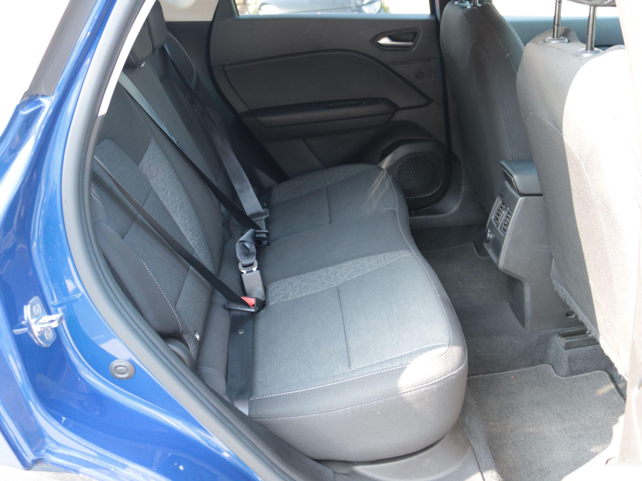 Renault Captur Image 14
