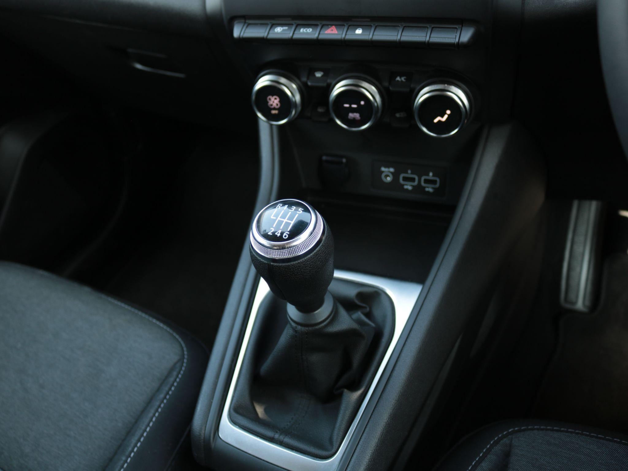 Renault Captur Image 16
