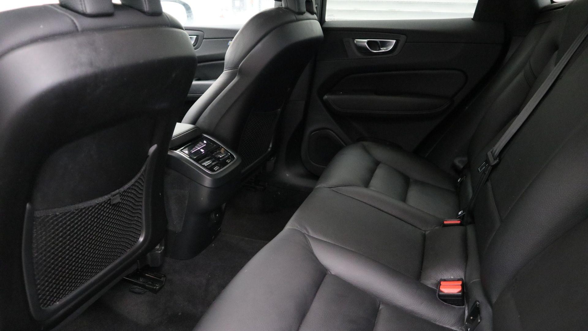 Volvo XC60 Image 13