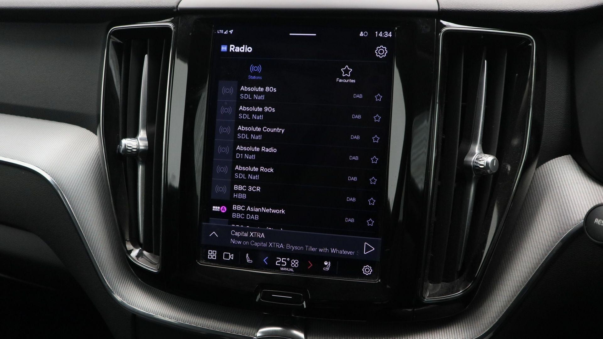 Volvo XC60 Image 33