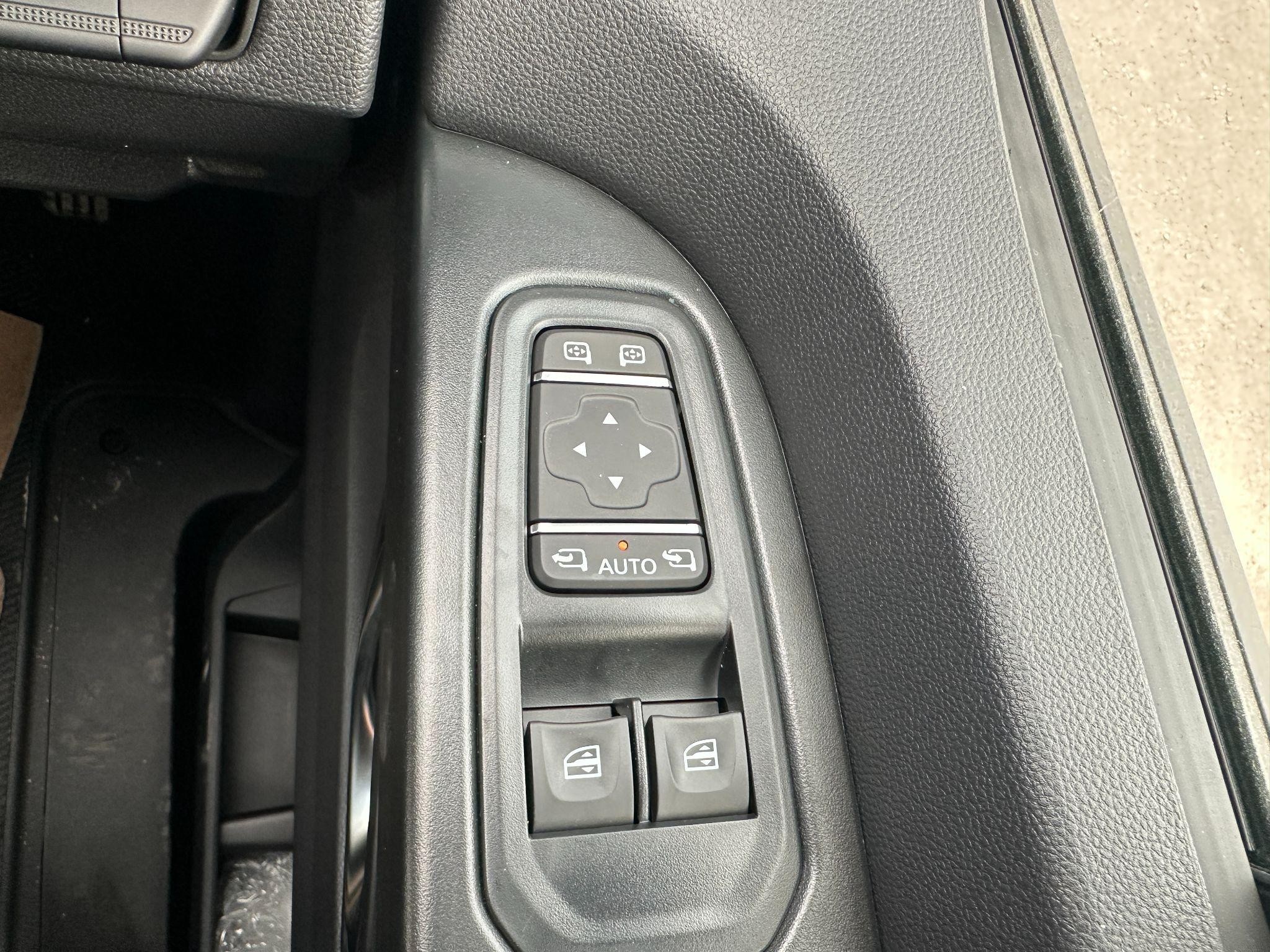 Renault Trafic Image 17