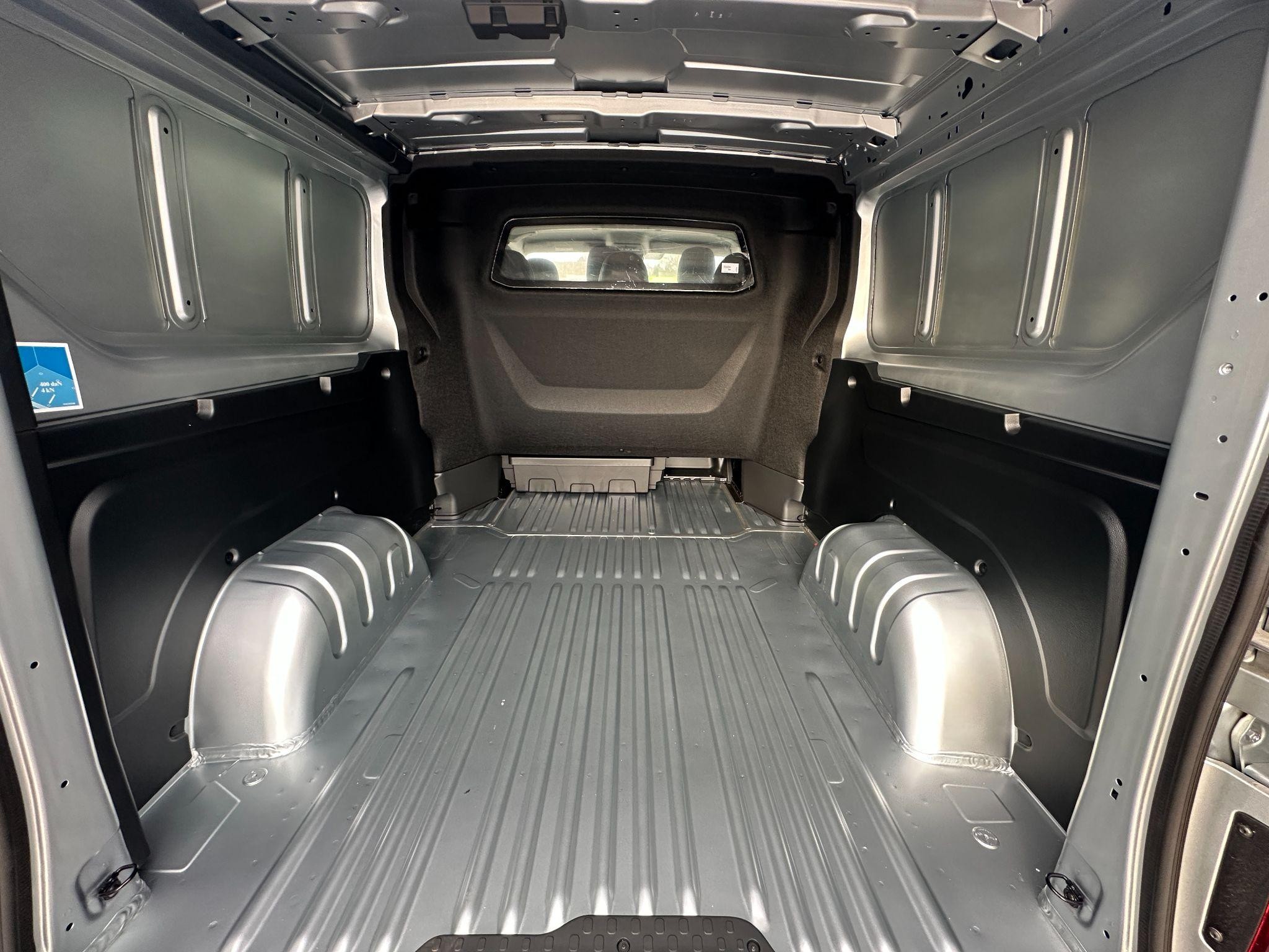 Renault Trafic Image 32