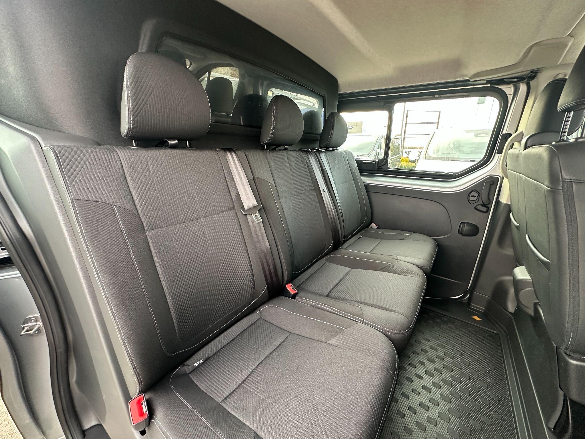 Renault Trafic Image 34