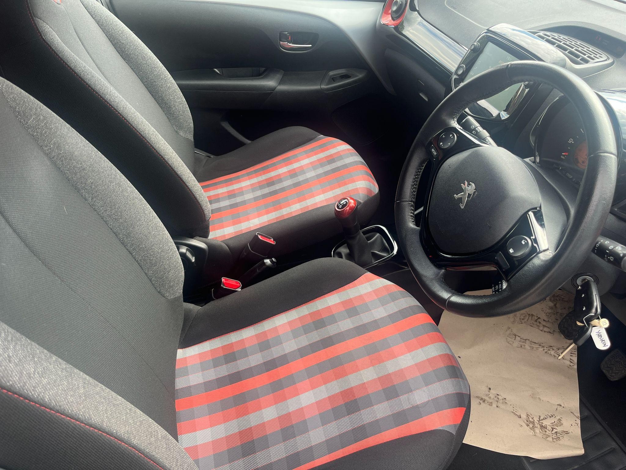 Peugeot 108 Image 13