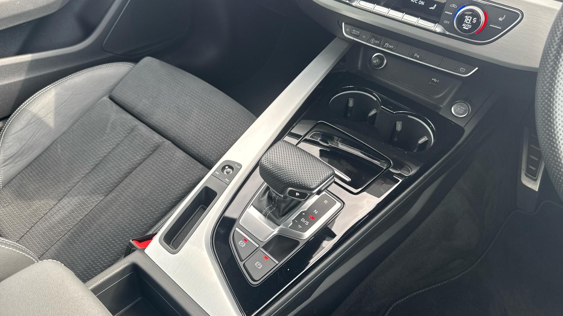 Audi A5 Image 14