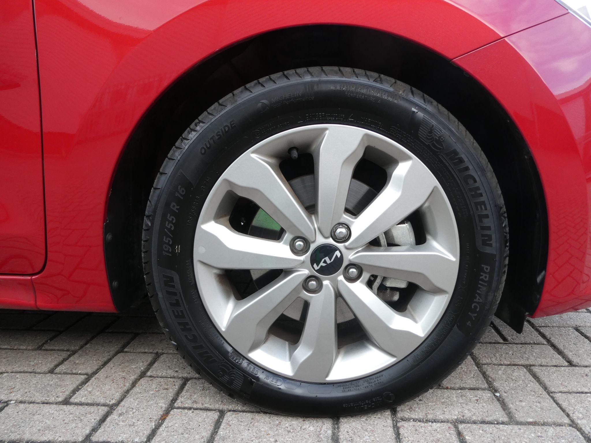 Kia Rio Image 9
