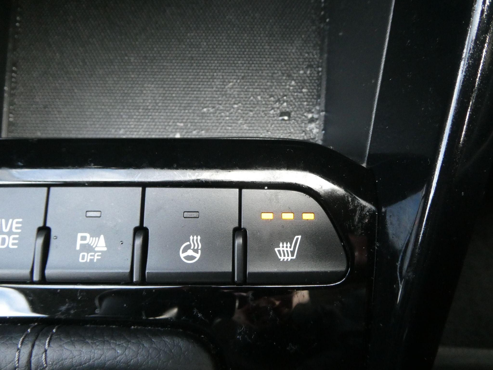 Kia Rio Image 24