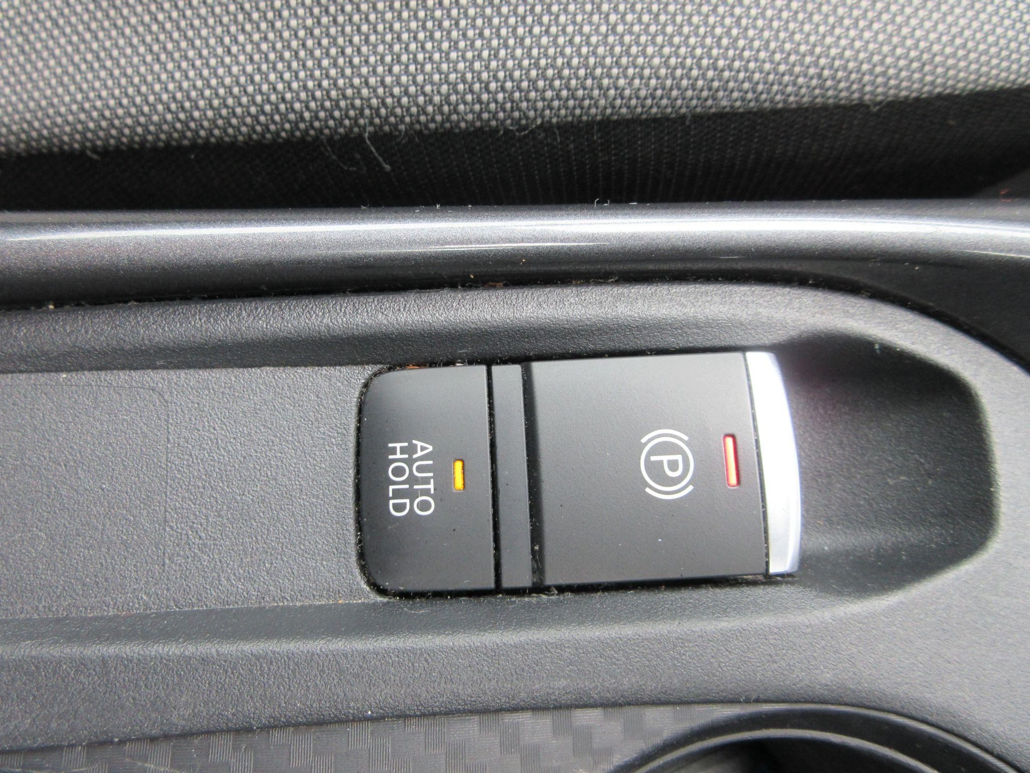 Nissan Juke Image 18